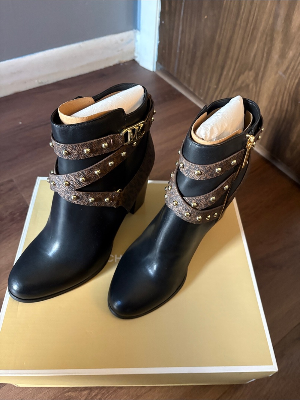 MICHAEL Michael Kors Black Leather Ankle Boots with Brown Studded Wrap Straps